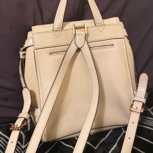 Michael Kors Bag - Picture 4 of 7